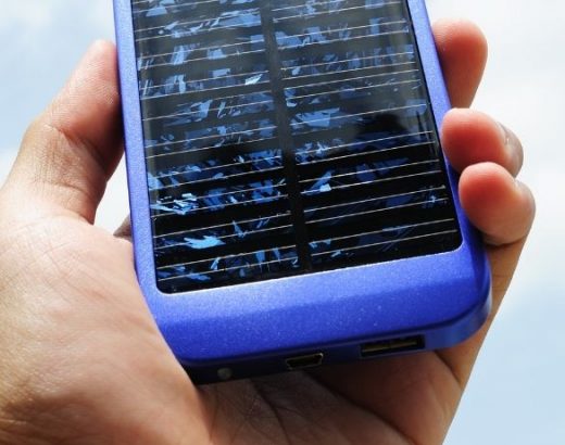 4 solar tech gadget for your home and garden